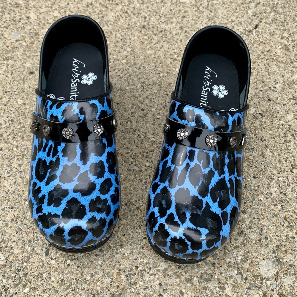 Blue Cheetah Print Clogs